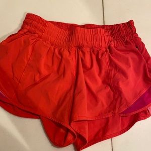 Lululemon hotty hot short